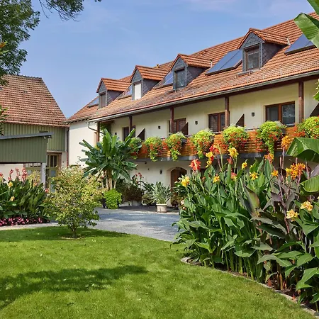 Garni Sonnenhof Hotel 3*