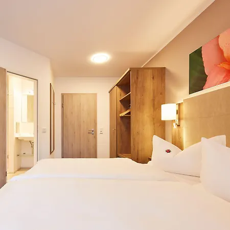 Garni Sonnenhof Hotel 3*