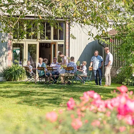 Garni Sonnenhof Hotel 3*