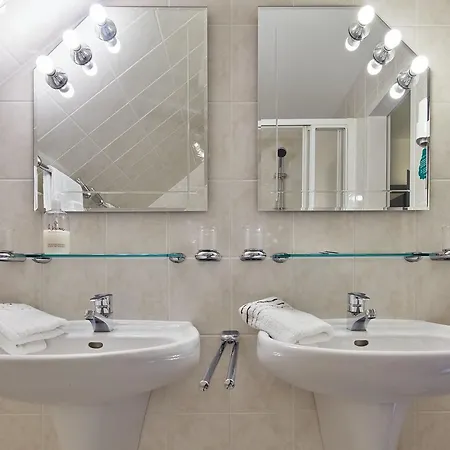 Hotel Garni Sonnenhof 3*